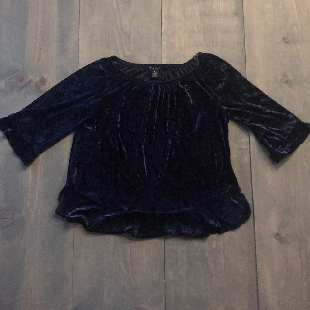 Velvet off the shoulder 3/4 sleeve blouse